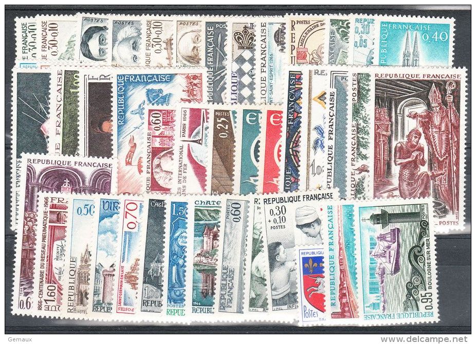 Année 1966 **43 Timbres Conservés En Pochette - 1960-1969