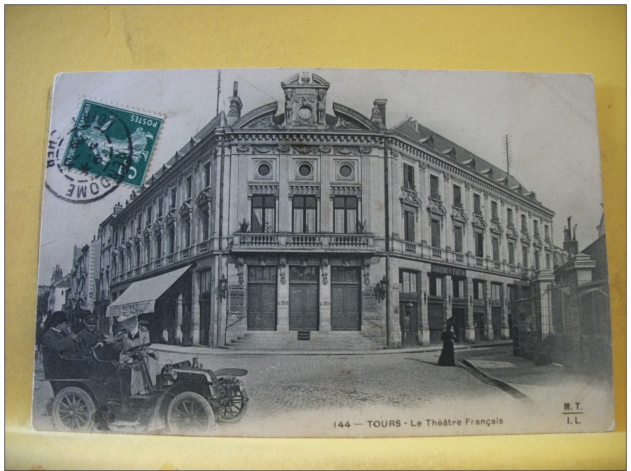 37 543 - TOURS - LE THEATRE FRANCAIS - 1909 - ANIMATION AUTO - Tours