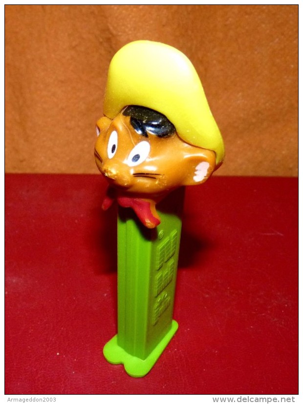 ASSEZ ANCIEN Distributeur PEZ SPEEDY GONZALES 211 / 8 - Pez