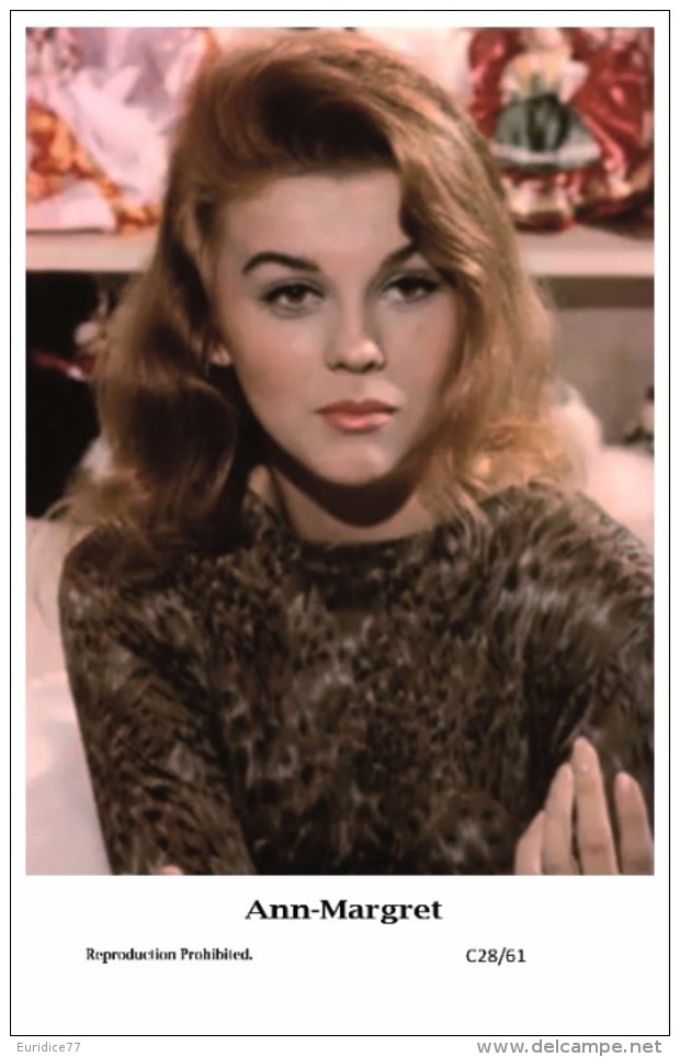 ANN-MARGRET - Film Star Pin Up - Publisher Swiftsure Postcards 2000 - Entertainers