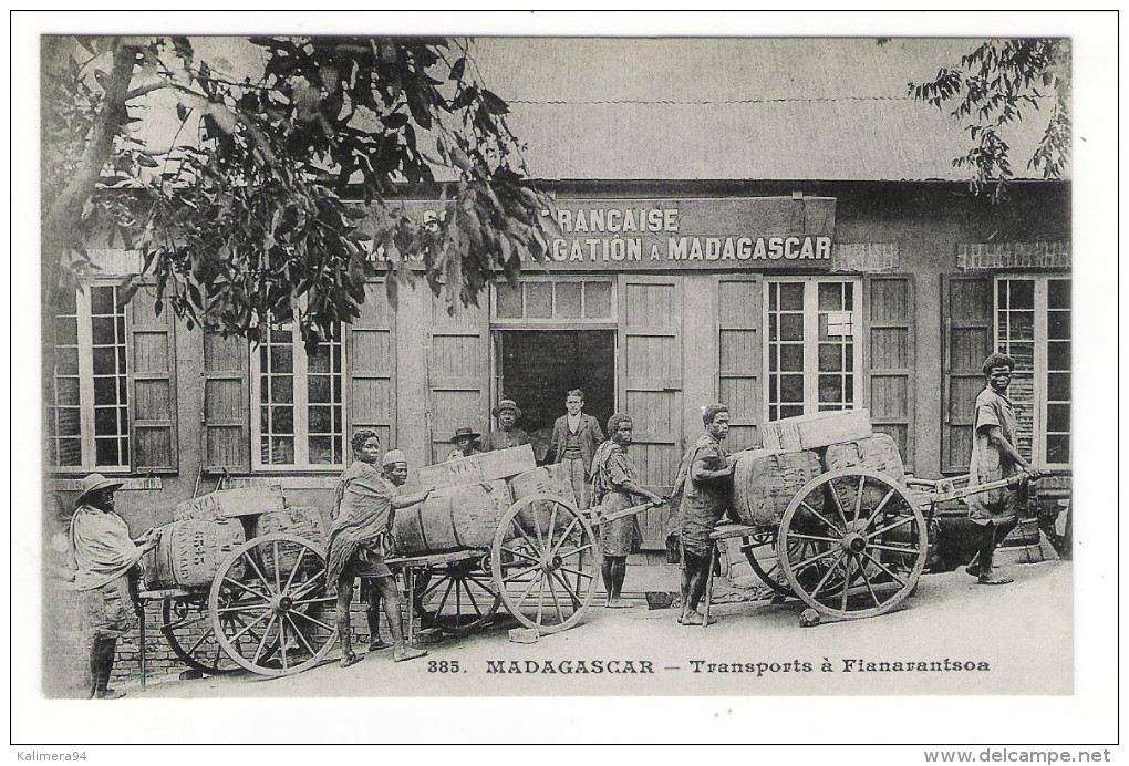 MADAGASCAR  /  TRANSPORTS  À  FIANARANTSOA  /  Edit.  MESSAGERIES  MARITIMES  N° 885  ( Cpa Précurseur ) - Madagascar