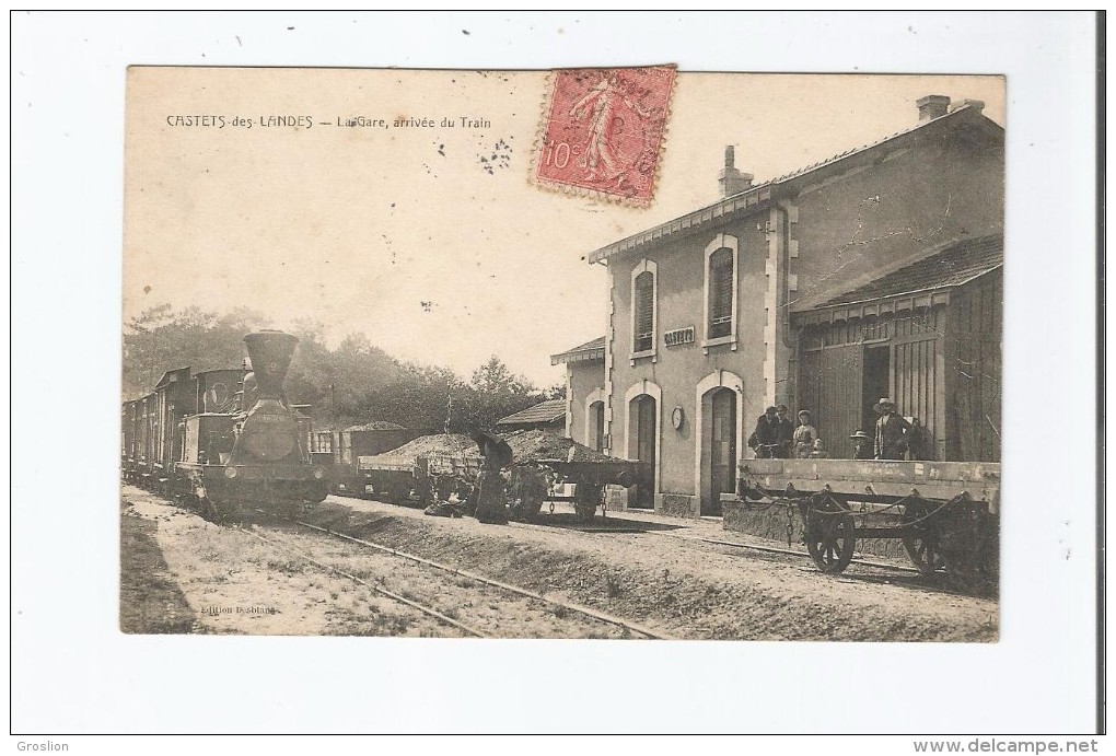 CASTETS DES LANDES LA GARE ARRIVEE DU TRAIN (BEAU PLAN) - Castets