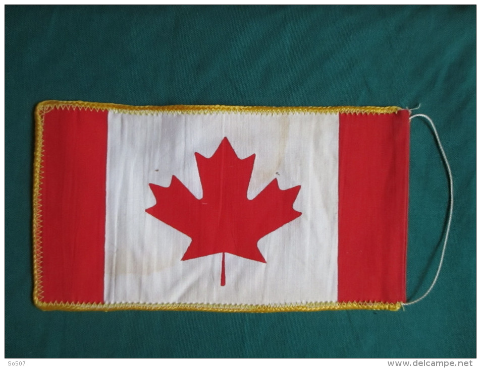 Small Flag-Canada 11x20 Cm - Flaggen