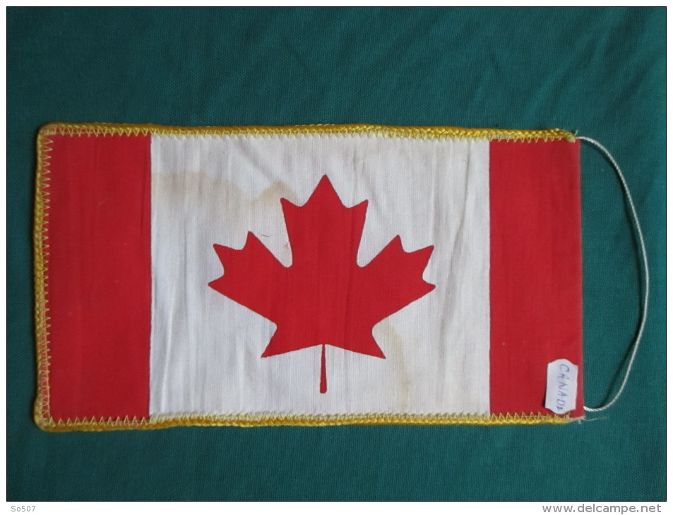 Small Flag-Canada 11x20 Cm - Drapeaux