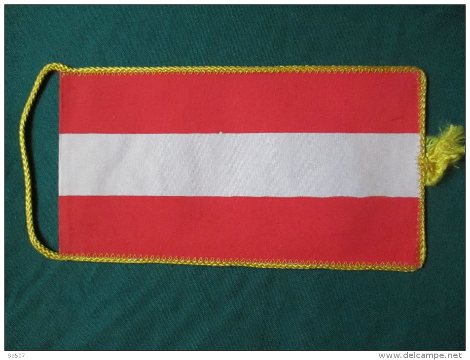 Small Flag-Austria  11x21 Cm - Flags