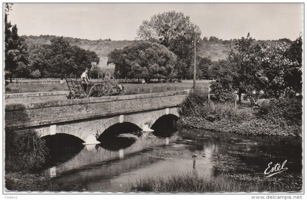 MARCILLY SUR EURE  LE PONT SUR LE COUERON - Marcilly-sur-Eure