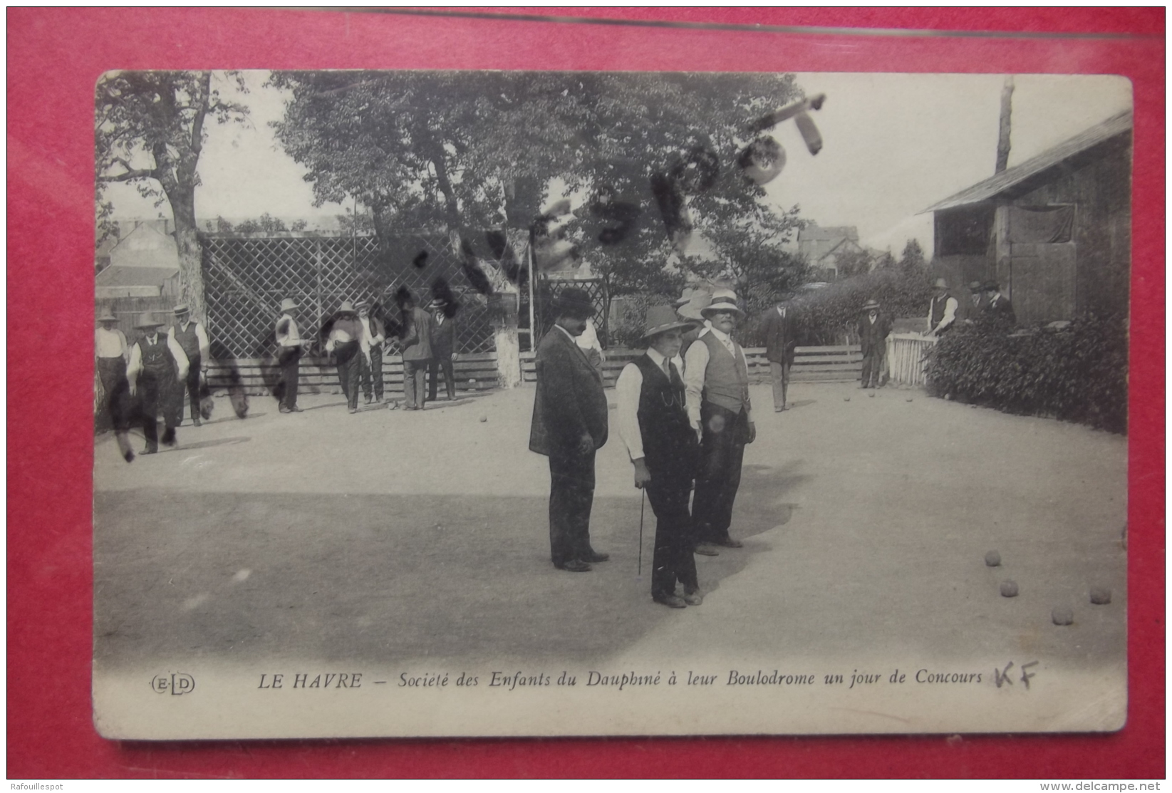 Cp Rare  Le Havre Societe Des Enfants Du Dauphiné A Leur Boulodrome Un Jour De Concours - Boule/Pétanque