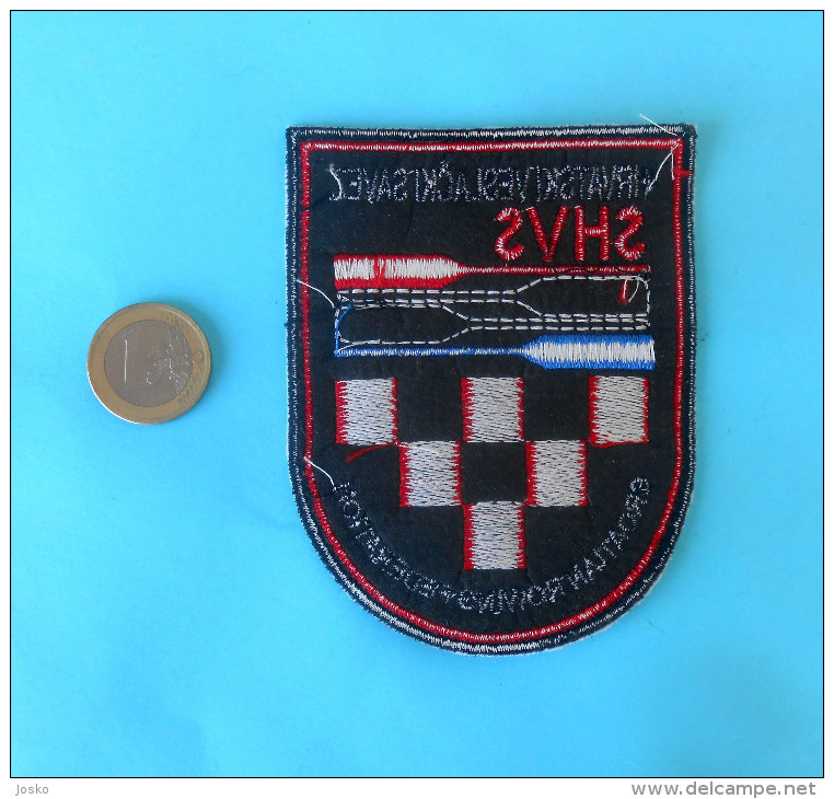 CROATIA ROWING FEDERATION Patch ( FISA ) * Croatie Aviron Ecusson Remo Rudern Rudersport Ruder Canottaggio Roeien - Apparel, Souvenirs & Other