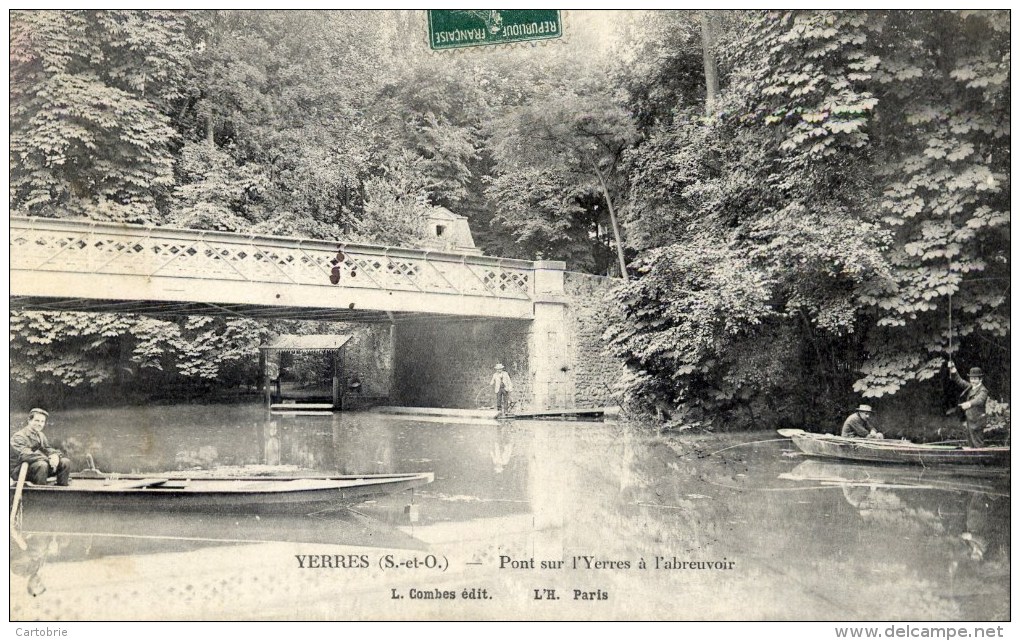 91 YERRES Pont Sur L´Yerres à L´abreuvoir;animée,barques - Yerres