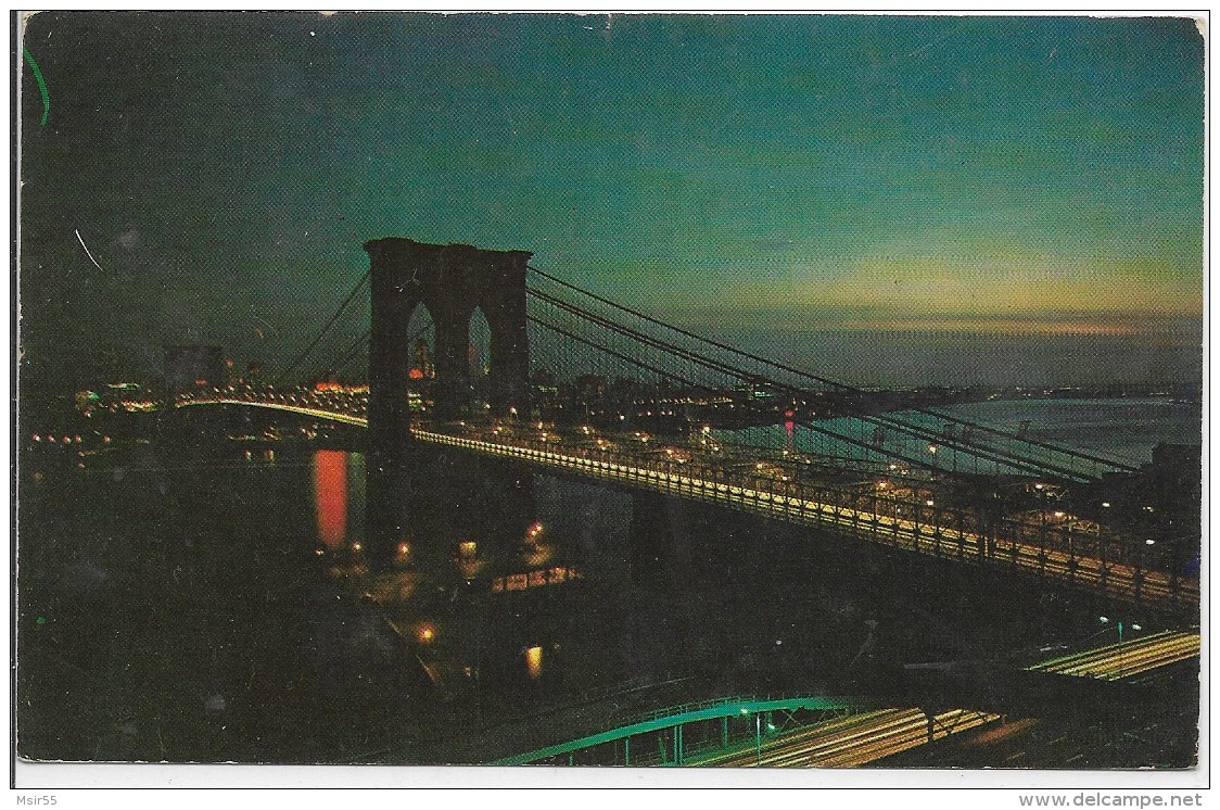 CPSM - USA - NEW YORK CITY -  Brooklyn Bridge  :  Night View  Of Brooklyn Bridge  Looking Toward Brooklyn- 1961 . - Brooklyn