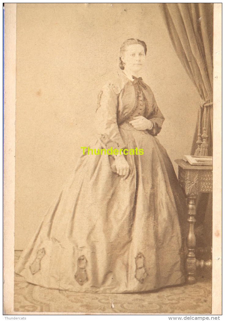 CVD CARTE DE VISITE PHOTO FEMME LADY DAME  ATELIER BELGE BRUXELLES - Anonymous Persons