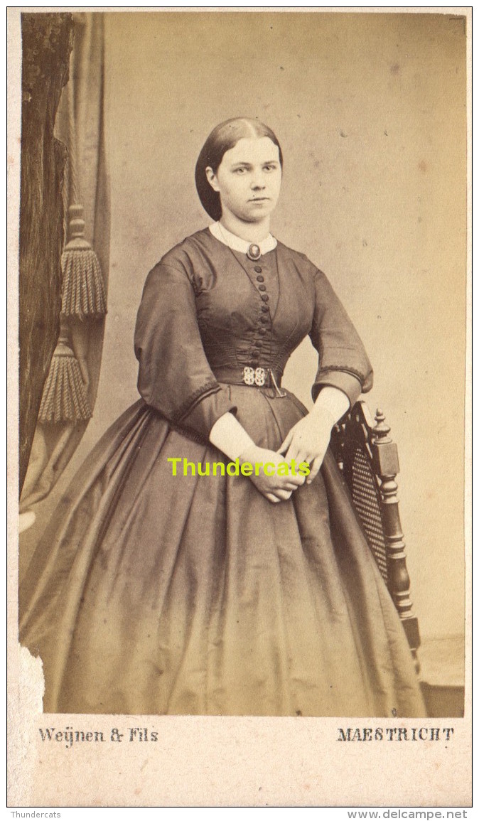 CVD CARTE DE VISITE PHOTO FEMME LADY DAME  WEYNEN MAESTRICHT MAASTRICHT - Anonyme Personen