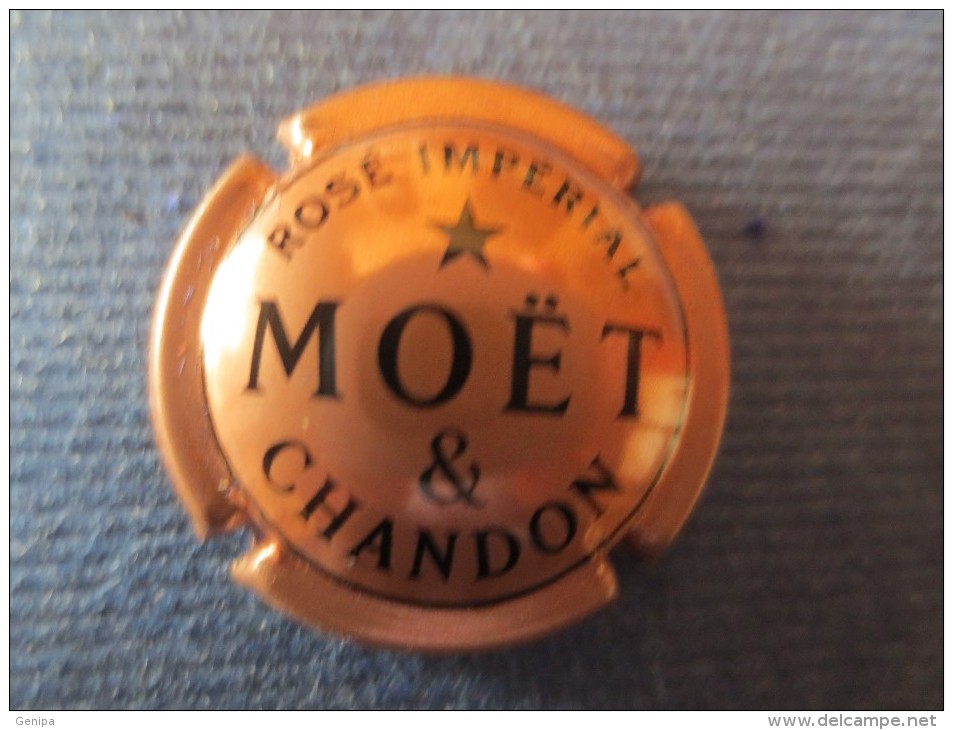 MOET ET CHANDON Rosé .Quart. Rosé Impérial - Moet Et Chandon