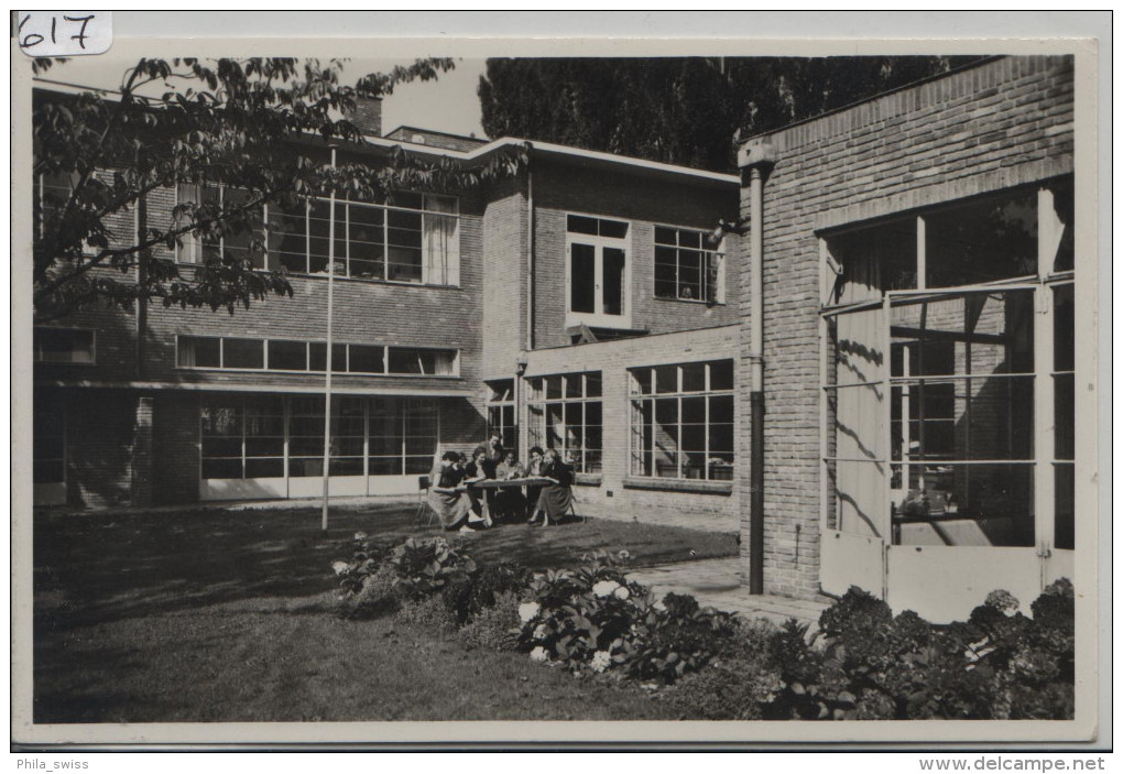 R.K. School Voor Maatschappelijk Werk Sittard - Zonnig Hoekje In De Tuin - Sittard