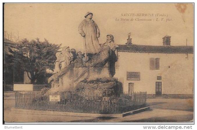 CPA Vendée Circulé Sainte Hermine Clemenceau - Sainte Hermine