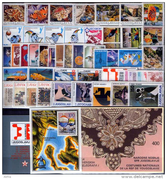 Yugoslavia, 10 Complete Years From 1982 To 1991 Year Without Surcharge Stamps, MNH (**) - Collections, Lots & Séries