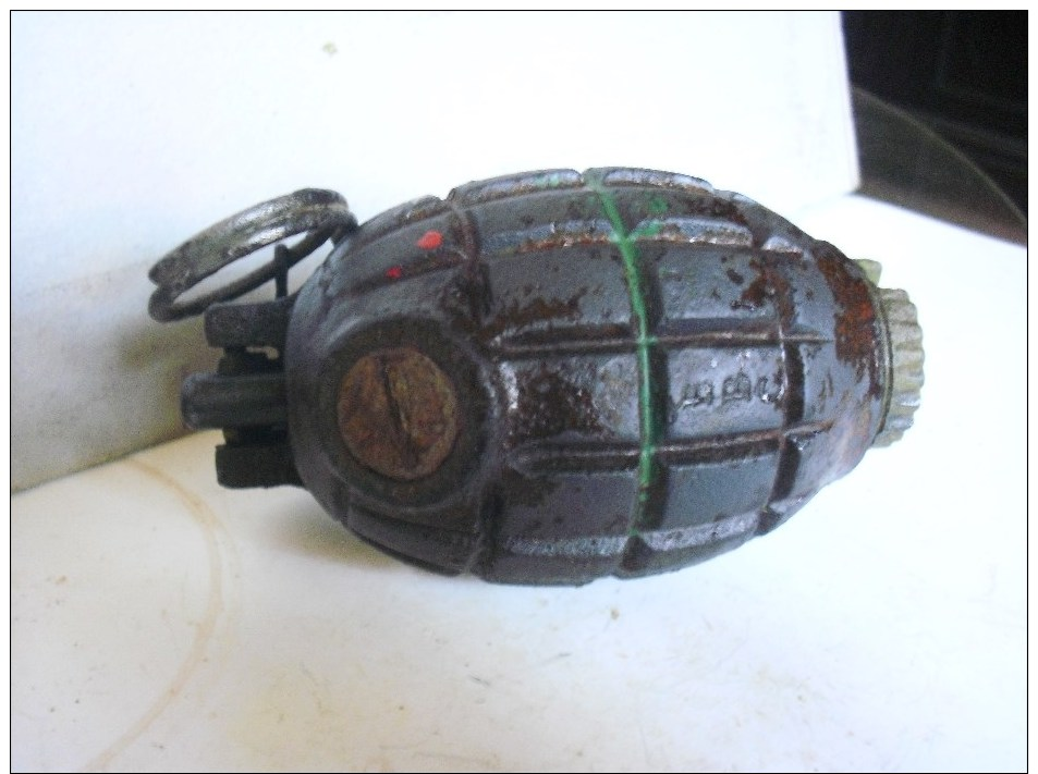 Grenade MILLS Modèle 36 "SUPER"COMPLETE ""100% D´origine"FOUILLE"EXCELLENT CONDITION "RELIC - Armi Da Collezione