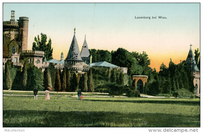 AT LAXENBURG / Laxenburg Bei Wien / CARTE COULEUR - Laxenburg