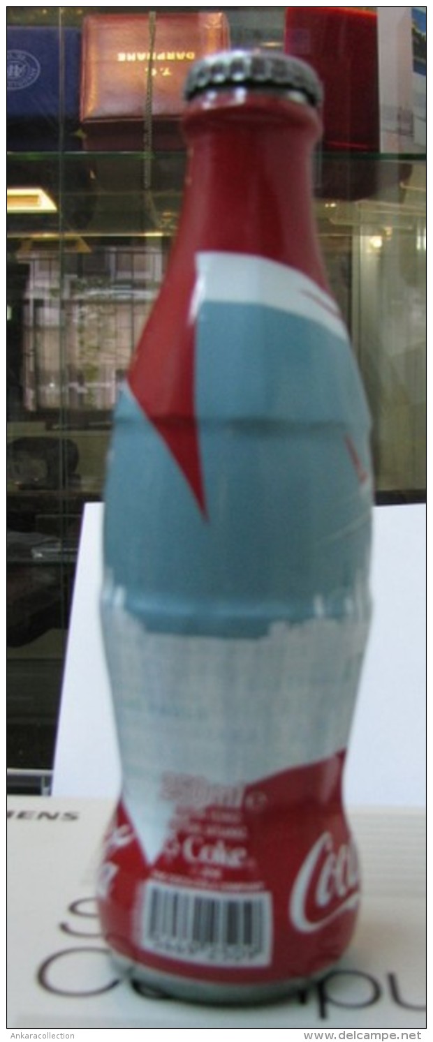 AC - TURKISH AIRLINES THY & COCA COLA ATLANTA USA SHRINK WRAPPED EMPTY GLASS BOTTLE LIMITED EDITION TURKEY - Bottiglie