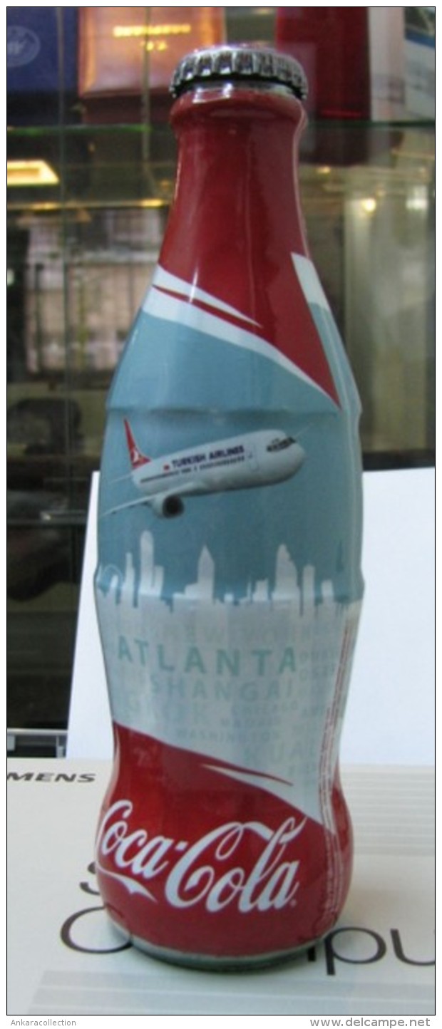 AC - TURKISH AIRLINES THY & COCA COLA ATLANTA USA SHRINK WRAPPED EMPTY GLASS BOTTLE LIMITED EDITION TURKEY - Bottiglie