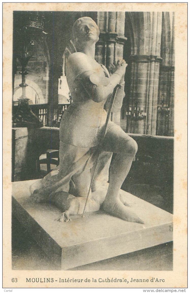 03 - MOULINS - Intérieur De La Cathédrale, Jeanne D'Arc - Moulins