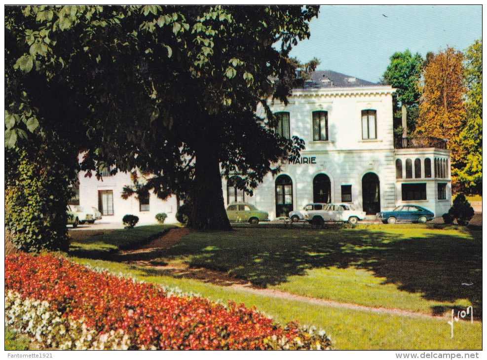 LOUVECIENNES   LA MAIRIE (dil251) - Louveciennes