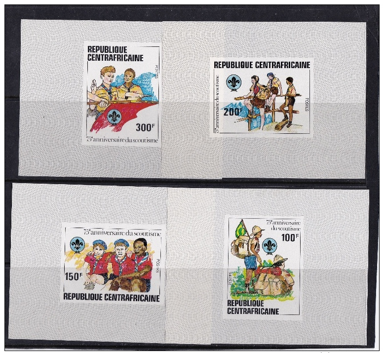 Central Africa (Sc# 497-500) MNH  (Set Of 4 Delux Souvenir Of Sheets)  75th Anniversary Of Boy Scouting   (1982) - Central African Republic