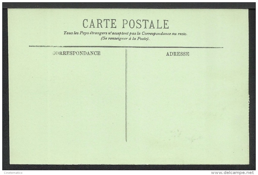 FRANCE - Pierrefonds: Le Château - L´étang - La Gare - Stations - Zonder Treinen