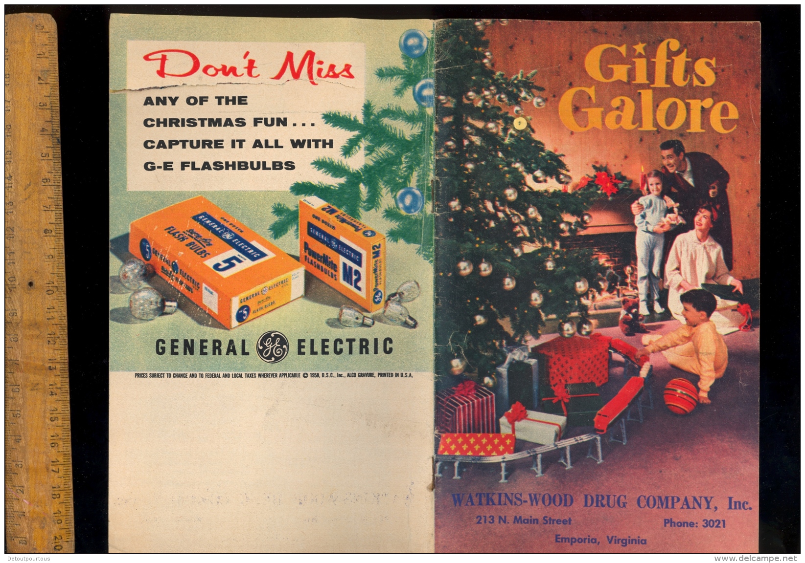 Catalog Gifts Galore Watkins Wood Drug Co EMPORIA Virginia / Argus Kodak Cameras Remington Razor Timex Watches - USA