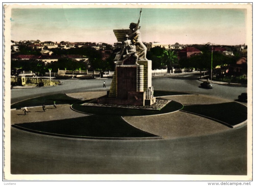 LUANDA MONUMENT TO PORTUGUESE SOLDIERS WW1 WWI WAR ANGOLA (2 Scans) - Angola