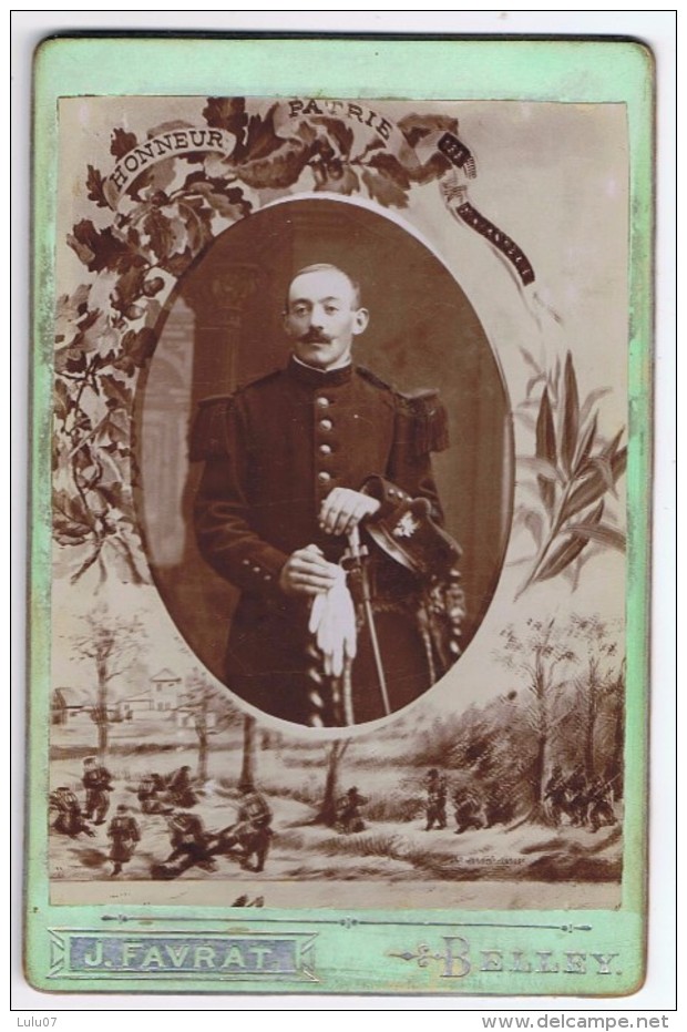 Grande Photo  Cartonnée Militaire   10.5 Cm X 16.3 Cm  Belley - War, Military