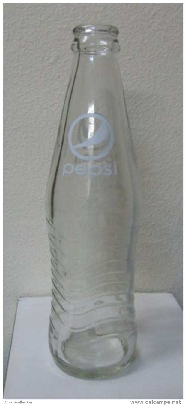 AC - PEPSI COLA OLD GLASS EMPTY BOTTLE FROM TURKEY - Soda