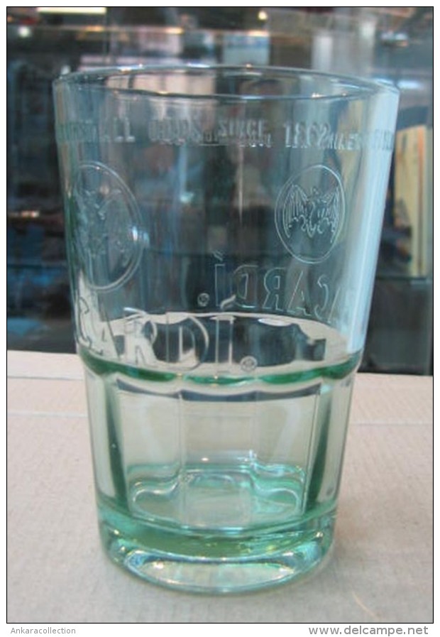 AC - BACARDI RUM GLASS / TUMBLER With LOGO - Verres