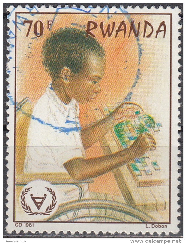 Rwanda 1981 Michel 1149 O Cote (2005) 0.80 Euro Enfant Avec Mosaïque Cachet Rond - Usados
