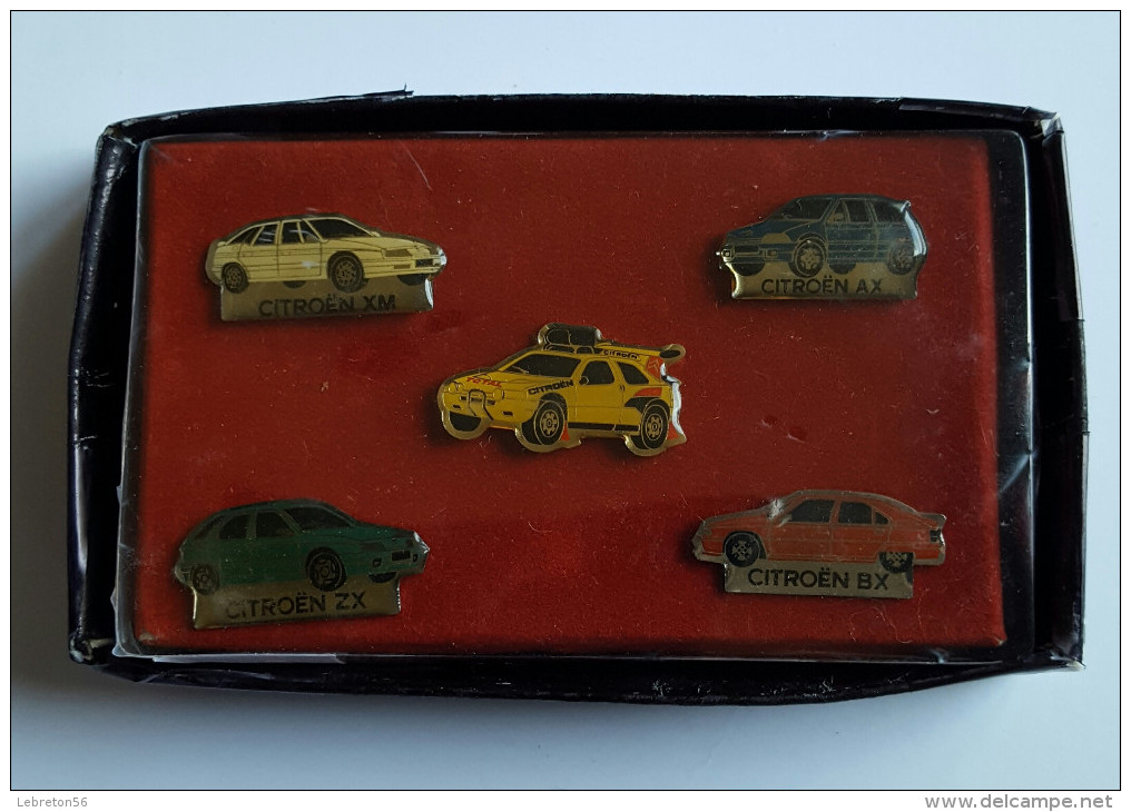 Joli Coffret De 5 Pin's Citroën Voir Photo - Lots