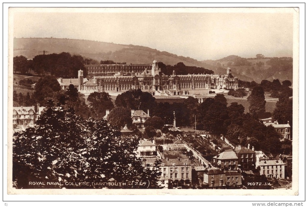 Royal Naval College, Dartmouth - Real Photo By Valentine´s - Postmark 1936 - Other & Unclassified