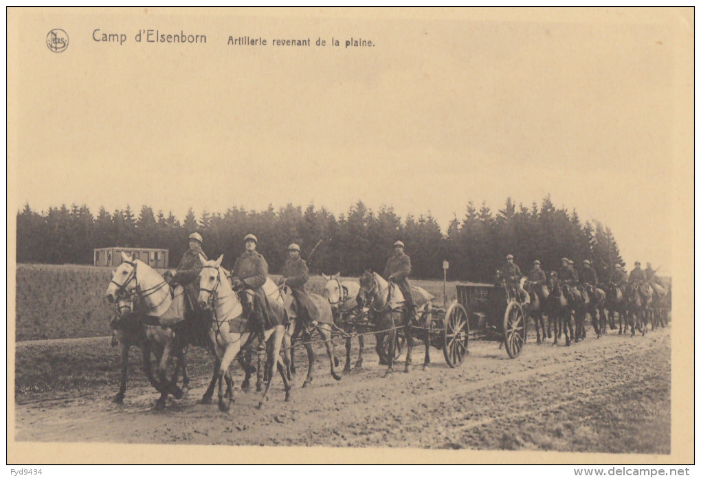 CPA - Le Camp D´Elsenborn - Artillerie Revenant De La Plaine - Elsenborn (camp)