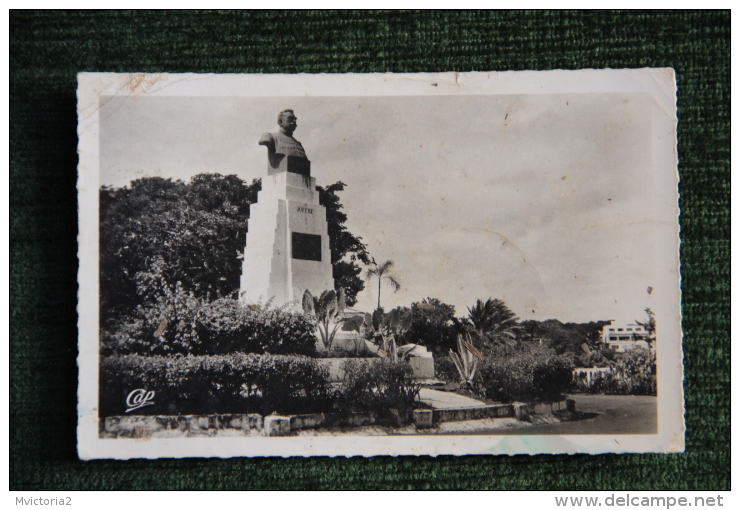 DIEGO SUAREZ - Monument Au Maréchal JOFFRE - Madagascar