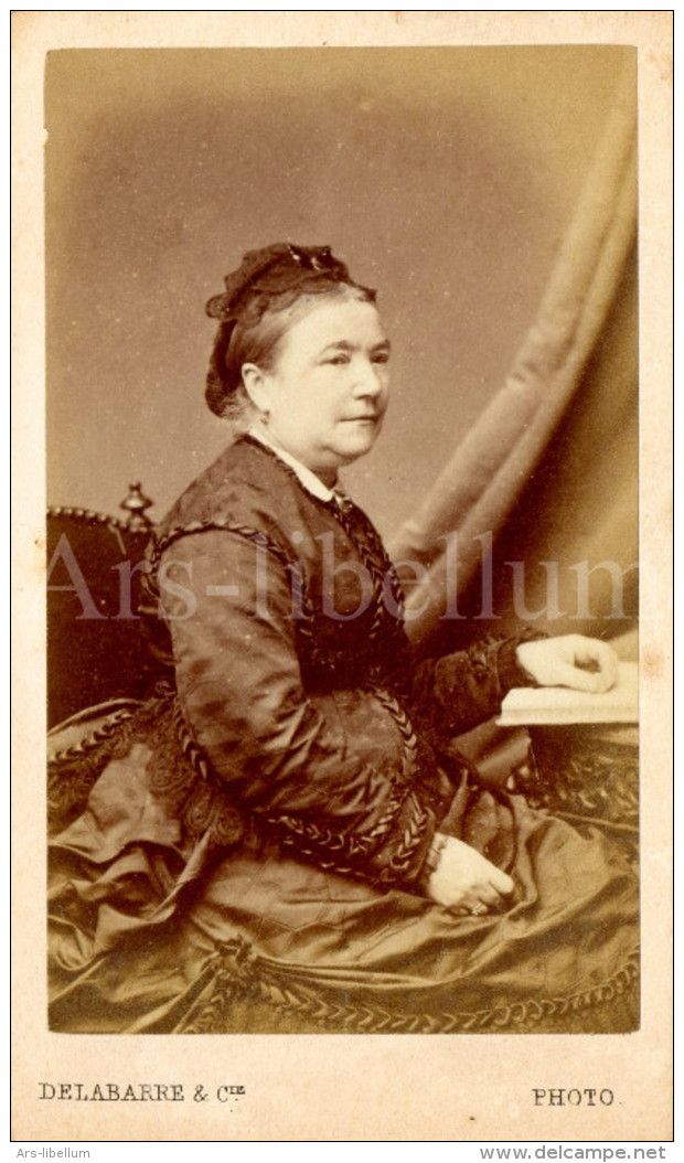 Photo-carte De Visite / CDV / Femme / Woman / Photo Delabarre / Bruxelles / Belgique - Anciennes (Av. 1900)