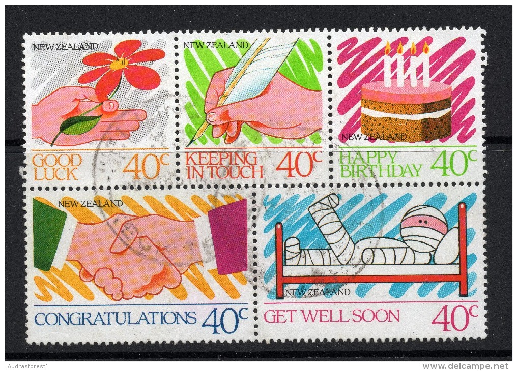 BLOQUE De 6 X 40c Timbres Differentes Nouvelle-Zélande - NEW ZEALAND Candles On Cake Feather Pen, Hospital Patient - Gebruikt