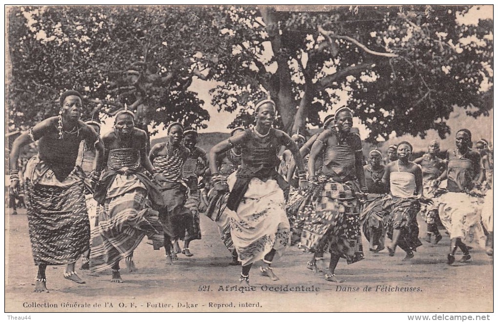 ¤¤  -   521  -  Afrique Occidentale  -  Danse De Féticheuses  -  Edition " Fortier "    -  ¤¤ - Non Classés