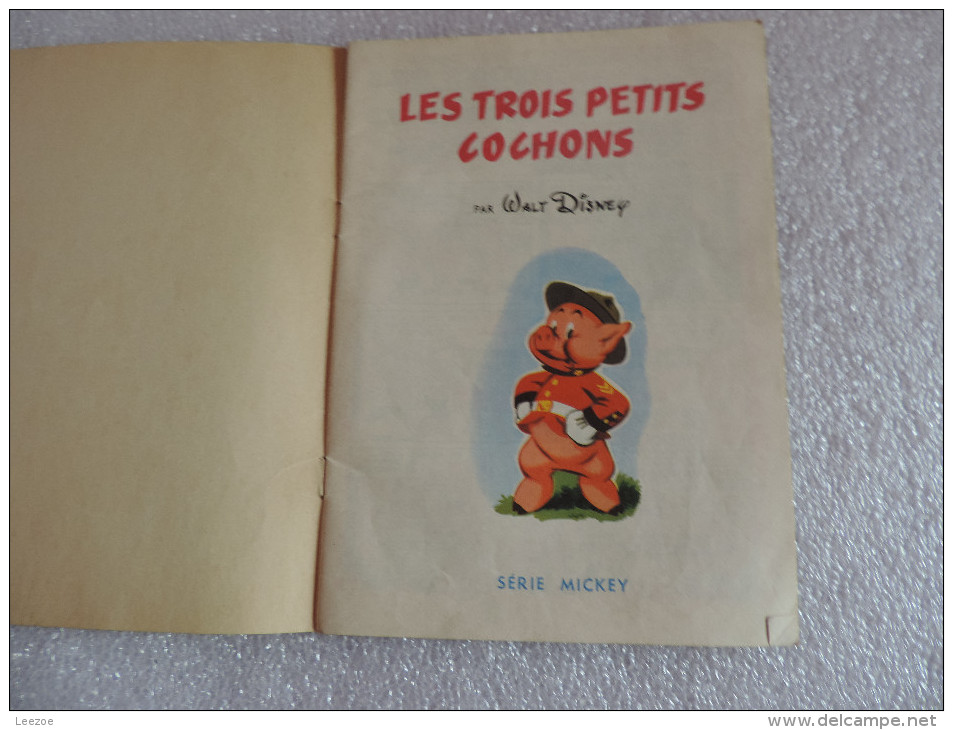 Album N° 23, Série Mickey, Les 3 Petits Cochons De La Police Montée,assez Rare à Trouver - Disney