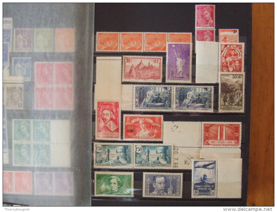 VEND SUPERBE COLLECTION DE FRANCE NEUFS LUXES, 1920-1952, COTE + 1500 €, BONNES VALEURS !!! - Collections
