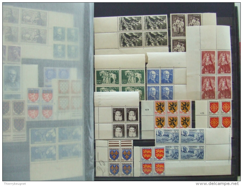 VEND SUPERBE COLLECTIONS DE TIMBRES EN BLOCS DE 4 OU 6, NEUFS LUXES, 1924-1957, COTE IMPORTANTE, BONNES VALEURS !!! - Collections