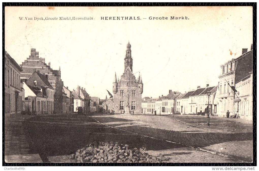 HERENTHALS HERENTALS - GROOTE MARKT Met Opengebroken Weg ( Zie Berg Kasseien) Zeldzaam - 1905 - Herentals