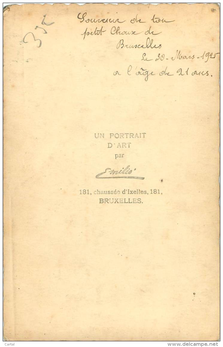 BRUXELLES - Chaussée D'Ixelles 181 - Un Portrait D'Art Par Emilie - Lanen, Boulevards