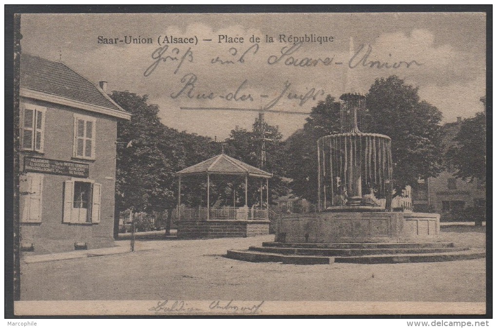 SARRE UNION - SAAR BUCKENHEIM - 67 - ALSACE / 1920 PLACE DE LA REPUBLIQUE  (ref CP518) - Sarre-Union