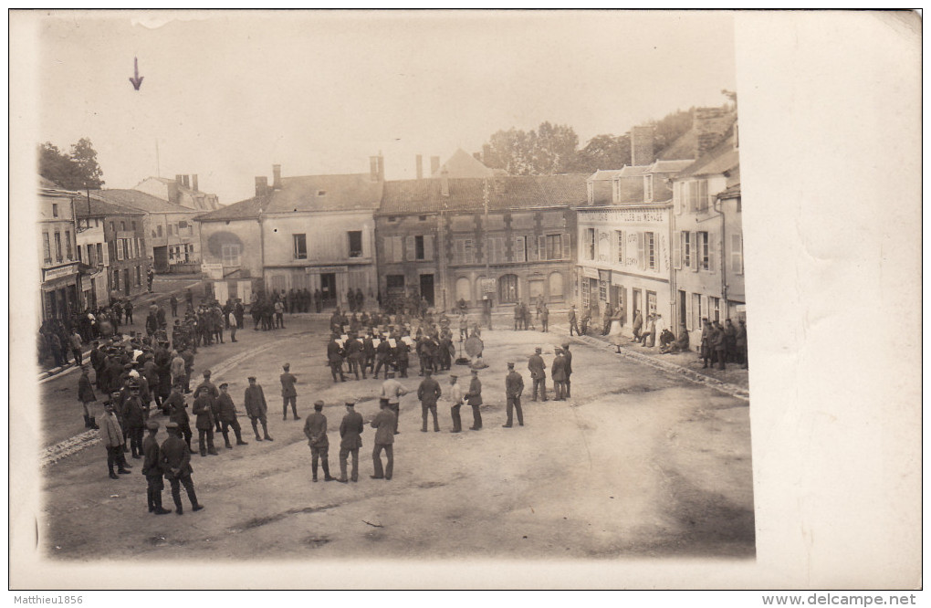 CP Photo Aout 1917 GRANDPRE - Place Carnot, Une Fanfare Allemande, Concert (A151, Ww1, Wk 1) - Altri & Non Classificati