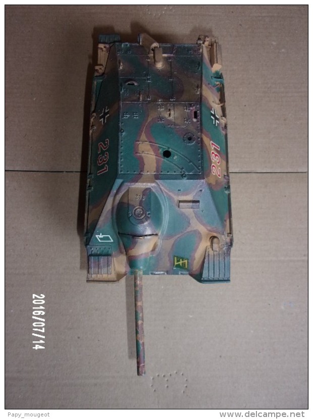 Jadpanzer 38 1/35 Maquette Montée - Véhicules Militaires