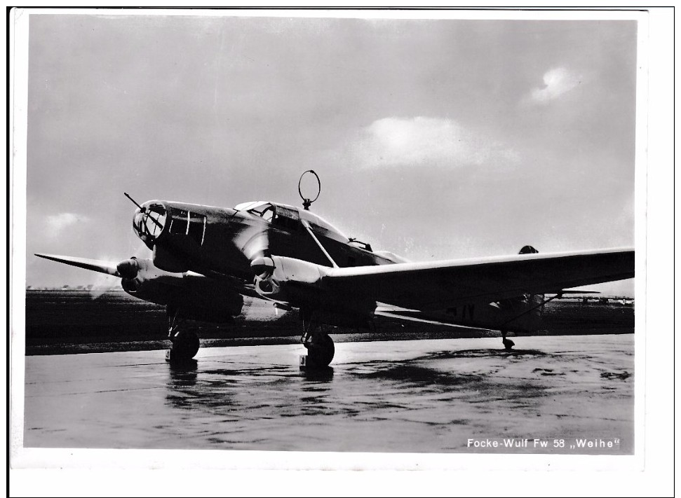 WW II Foto Deutsche Luftwaffe Flugzeug Focke - Wulf 58 " Weihe " 18 X 13 Cm - 1939-45